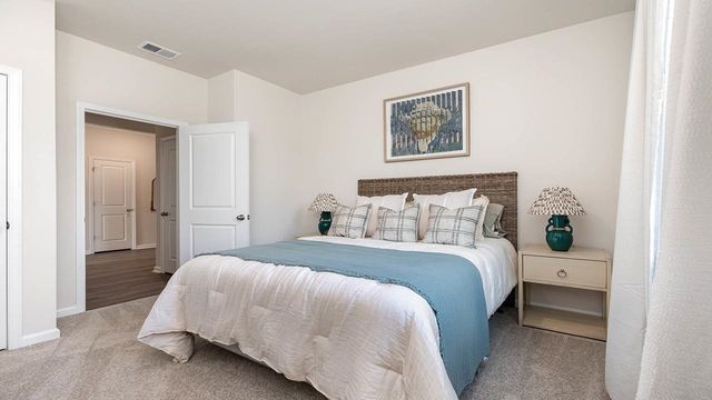 4064 Robin Song Way, Loris, SC 29569