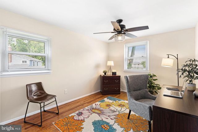 13 CHIMNEY LN, Cherry Hill, NJ 08003