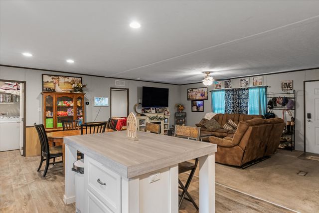 1676 Vz County Road 2205, Canton, TX 75103