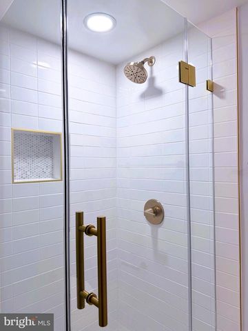 9650 MARSTON LN, Gaithersburg, MD 20886