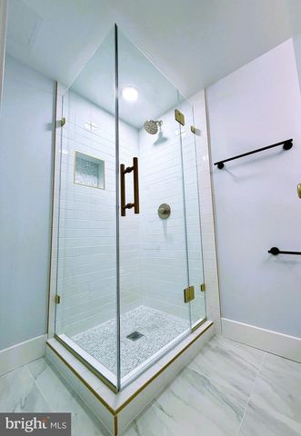 9650 MARSTON LN, Gaithersburg, MD 20886