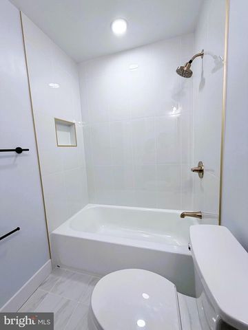 9650 MARSTON LN, Gaithersburg, MD 20886