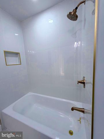 9650 MARSTON LN, Gaithersburg, MD 20886