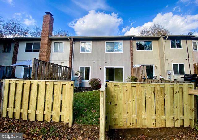 9650 MARSTON LN, Gaithersburg, MD 20886