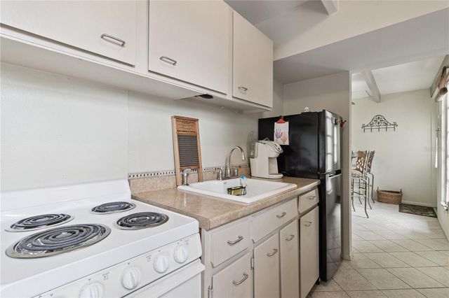 1703 CLUB CIRCLE, Lakeshore, FL 33854