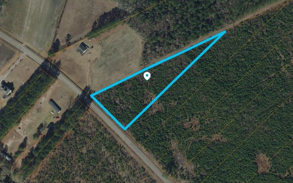 8610 Black Creek Rd., Nichols, SC 29581