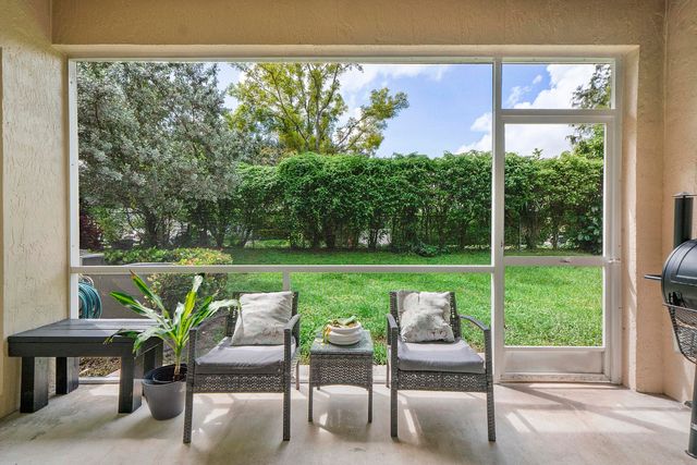 13804 Creston Place, Wellington, FL 33414