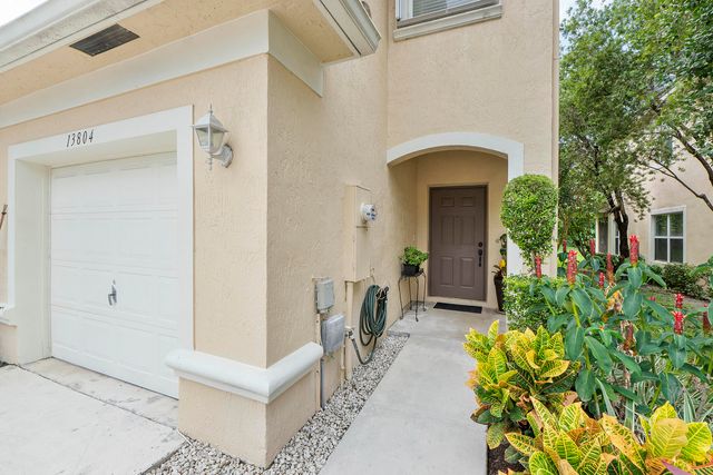 13804 Creston Place, Wellington, FL 33414