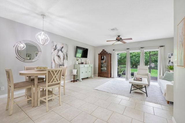 13804 Creston Place, Wellington, FL 33414