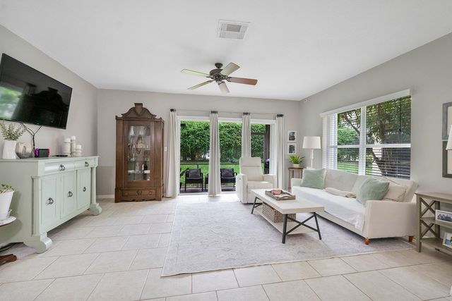13804 Creston Place, Wellington, FL 33414