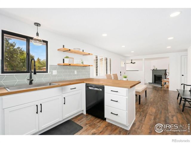 307 Juniper Place, Loveland, CO 80538