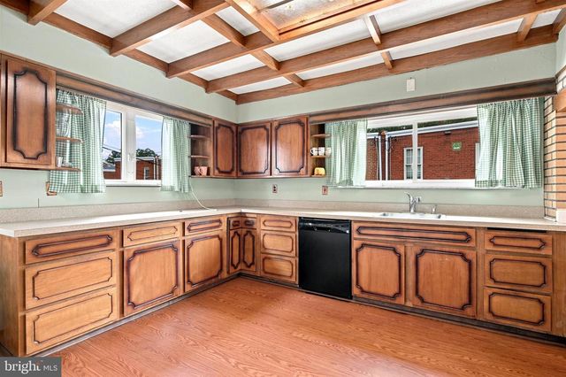 833 FERN ST, Lansdowne, PA 19050