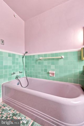 833 FERN ST, Lansdowne, PA 19050