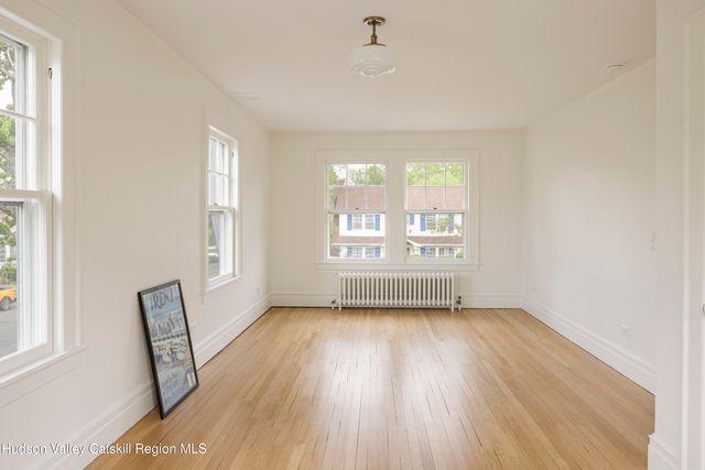 2 Jenkins Parkway, Hudson, NY 12534