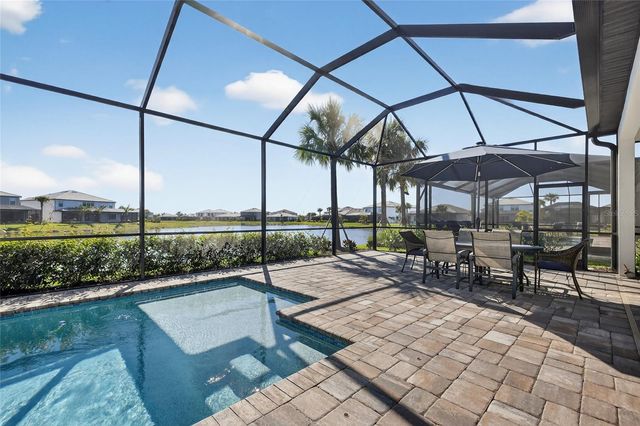 5470 SILVERSIDE PINE COURT, Lakewood Ranch, FL 34211