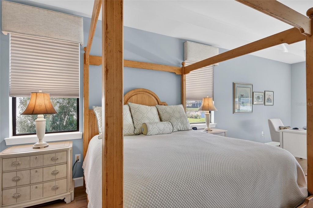 Image 21 of property listing at 5470 SILVERSIDE PINE COURT, Lakewood Ranch, FL 34211