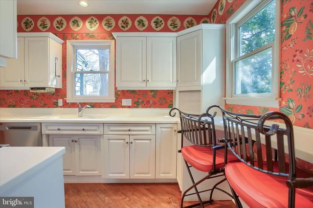 421 W MAIN STREET, Mechanicsburg, PA 17055