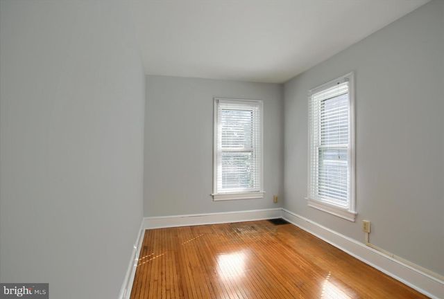 421 W MAIN STREET, Mechanicsburg, PA 17055