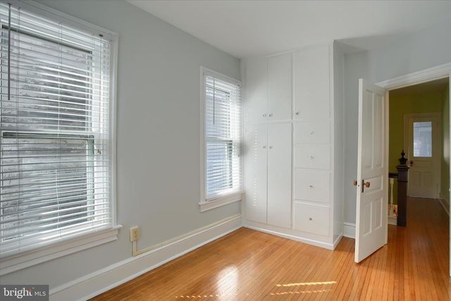 421 W MAIN STREET, Mechanicsburg, PA 17055