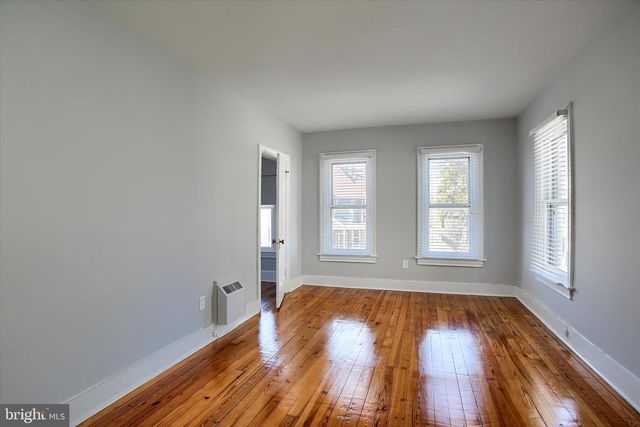 421 W MAIN STREET, Mechanicsburg, PA 17055