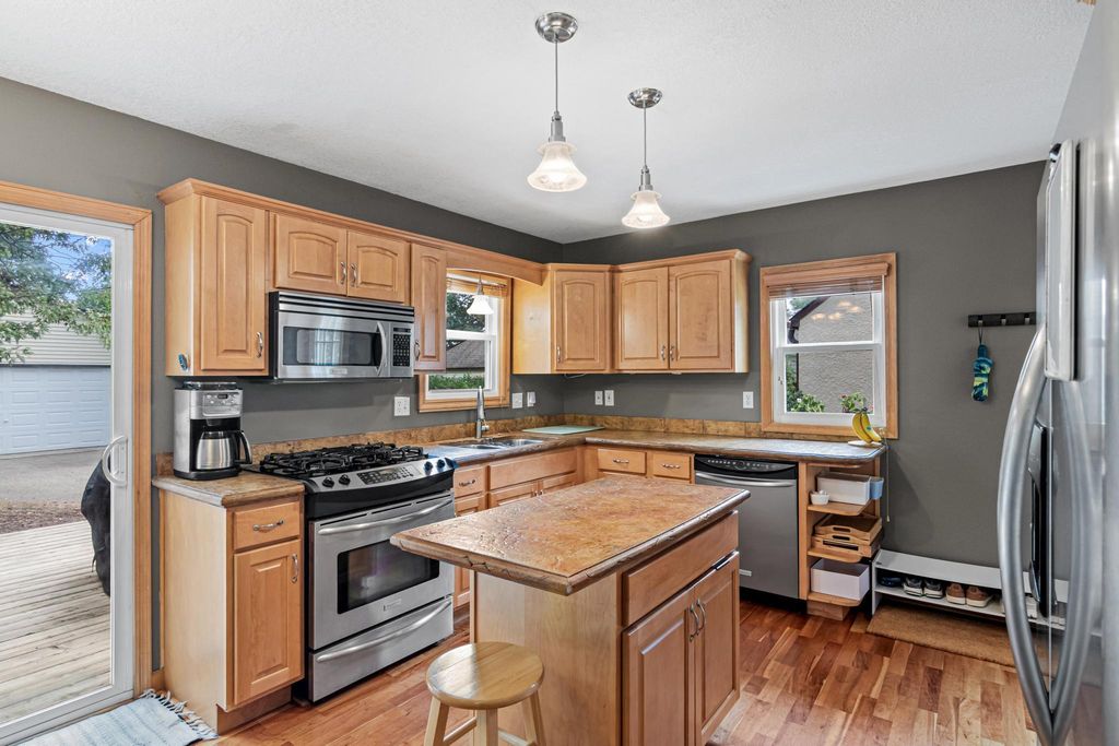 3975 Brunswick Avenue S, Saint Louis Park, MN 55416 — photo 4