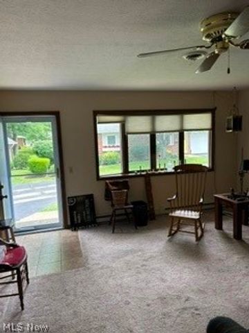 1926 Maple Street c, Salem, OH 44460