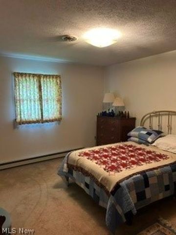 1926 Maple Street c, Salem, OH 44460