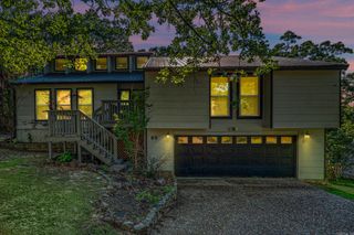 65 Stoneledge Drive, Maumelle, AR 72113