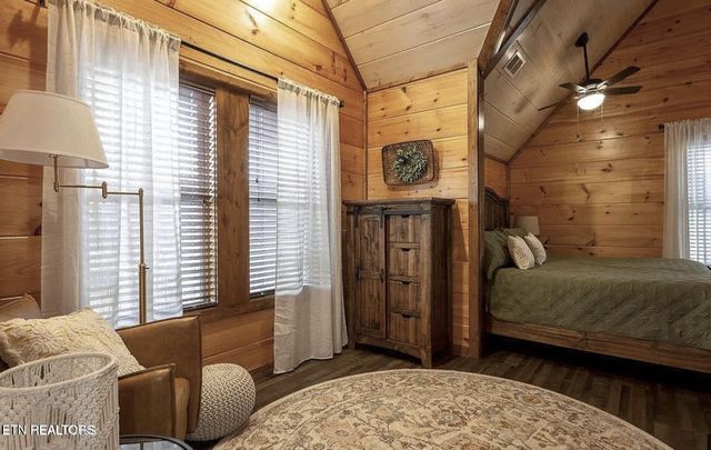 855 Osprey Way, Pigeon Forge, TN 37863