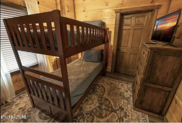 855 Osprey Way, Pigeon Forge, TN 37863