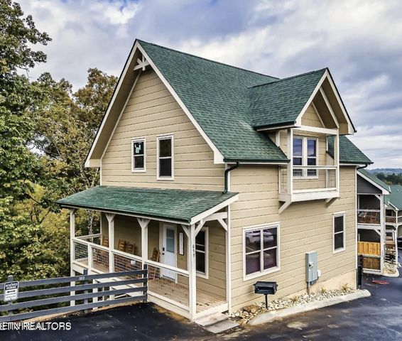 855 Osprey Way, Pigeon Forge, TN 37863
