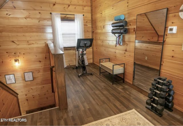855 Osprey Way, Pigeon Forge, TN 37863
