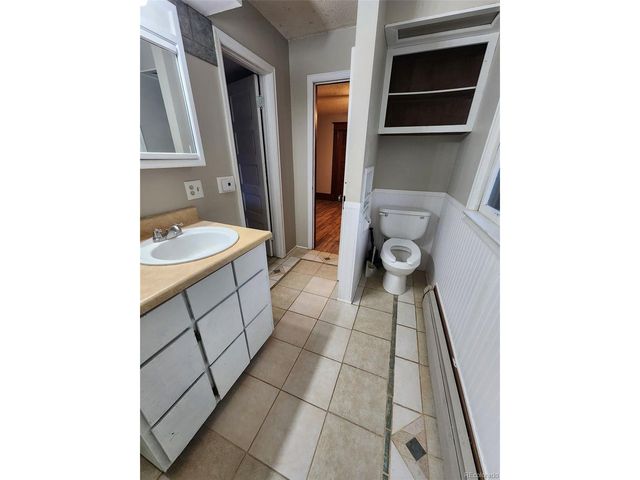 518 N 4th St, Sterling, CO 80751