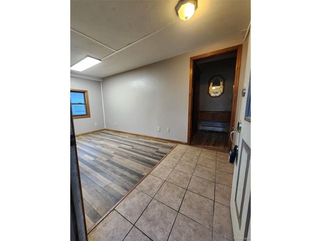 518 N 4th St, Sterling, CO 80751