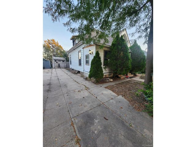 518 N 4th St, Sterling, CO 80751