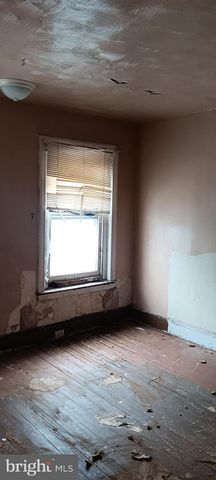 1834 N TAYLOR ST, Philadelphia, PA 19121