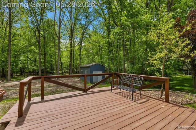 25136 Westmoreland Drive, Farmington, MI 48336