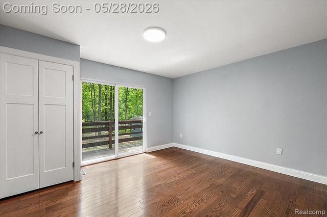 25136 Westmoreland Drive, Farmington, MI 48336