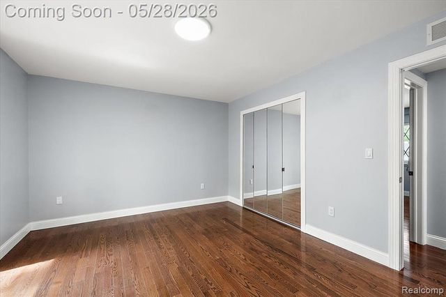 25136 Westmoreland Drive, Farmington, MI 48336