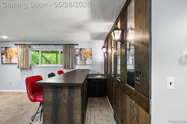 25136 Westmoreland Drive, Farmington, MI 48336
