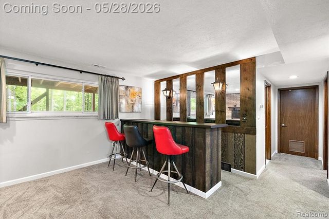 25136 Westmoreland Drive, Farmington, MI 48336