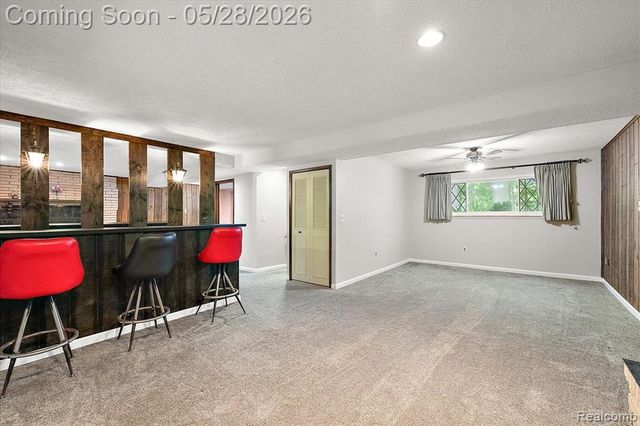 25136 Westmoreland Drive, Farmington, MI 48336