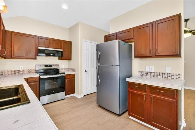 3726 Sunnyville Dr, Corpus Christi, TX 78410