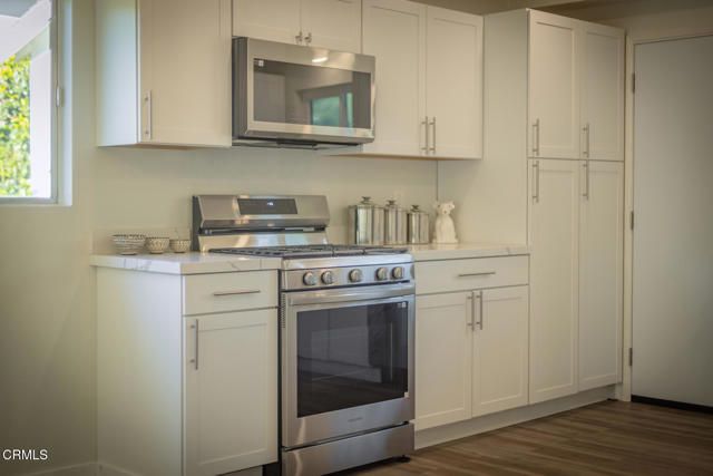 75 Maxine Avenue, Oak View, CA 93022