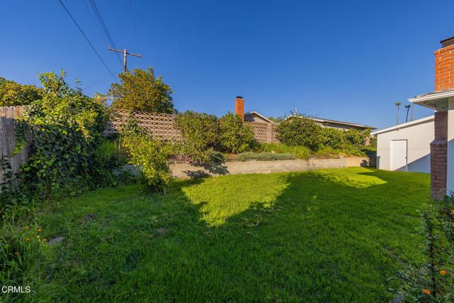 75 Maxine Avenue, Oak View, CA 93022