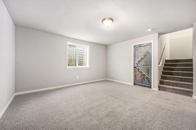 1708 Harper Grove Lane, Vicksburg Vllg, MI 49097