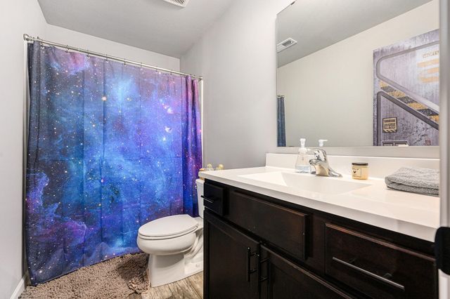 1708 Harper Grove Lane, Vicksburg Vllg, MI 49097