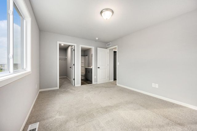 1708 Harper Grove Lane, Vicksburg Vllg, MI 49097