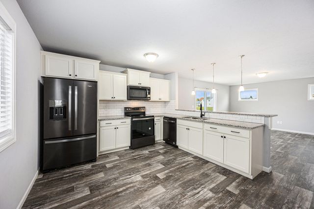 1708 Harper Grove Lane, Vicksburg Vllg, MI 49097