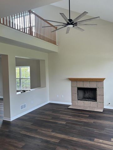 6526 93rd AVENUE, Kenosha, WI 53142